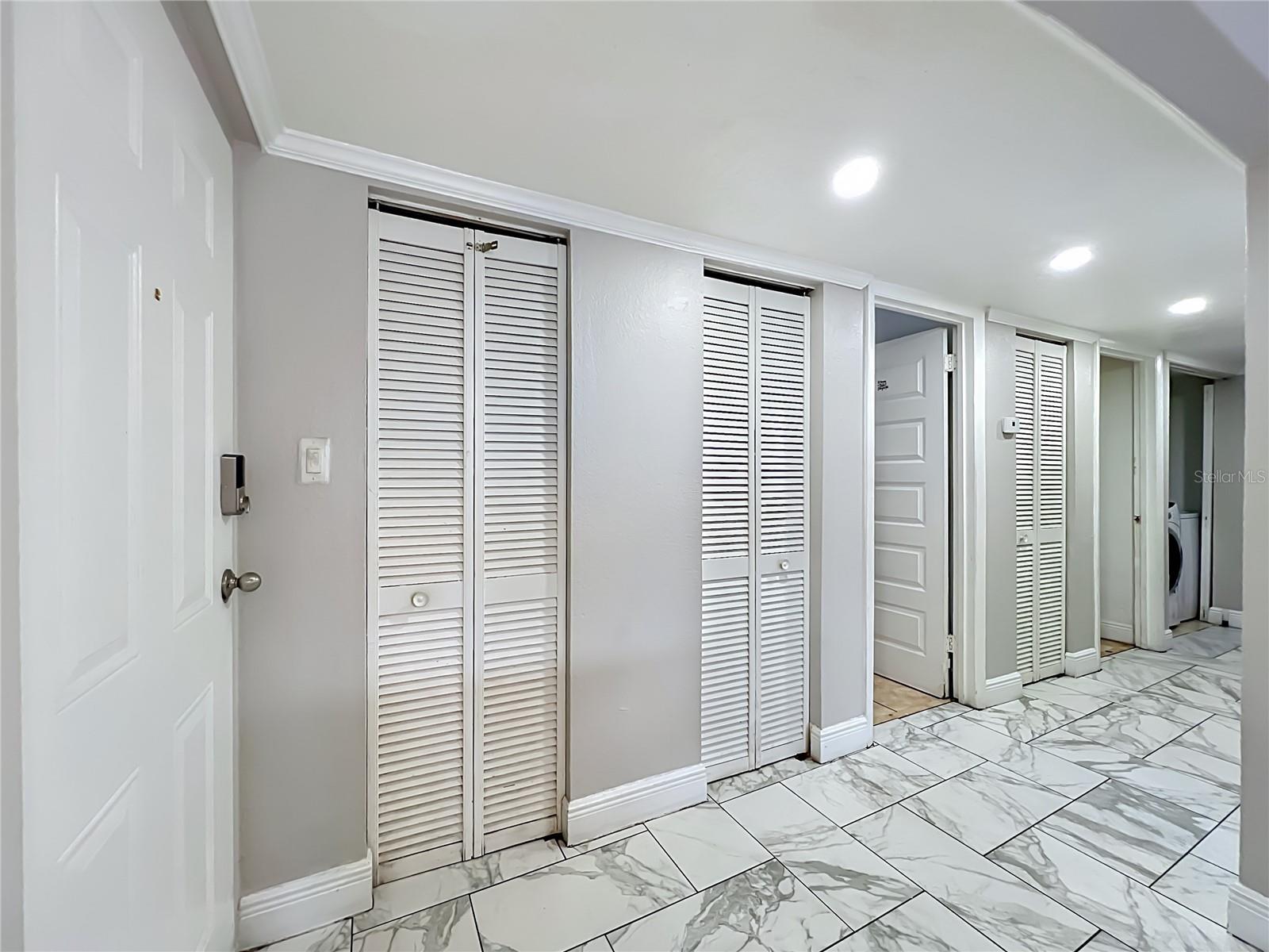 MILLENNIUM PALMS - Residential