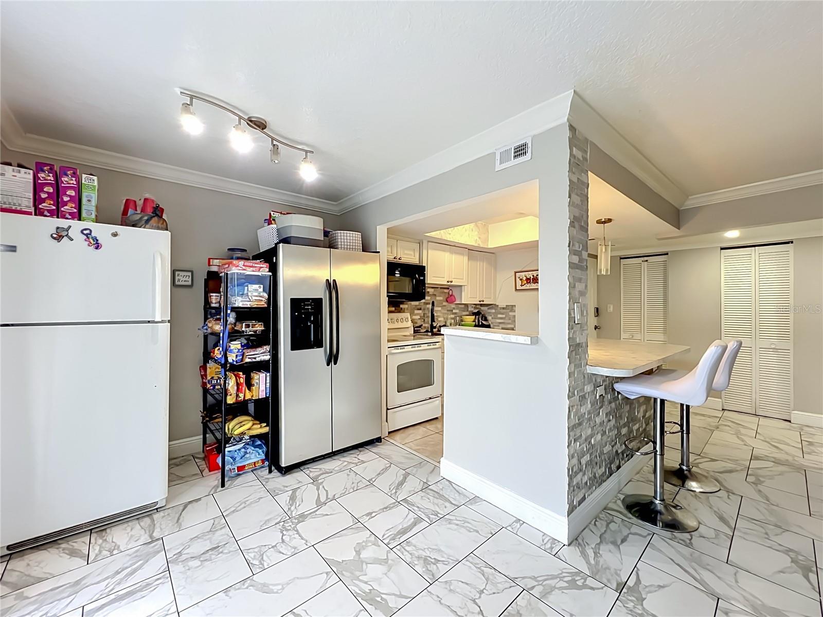 MILLENNIUM PALMS - Residential