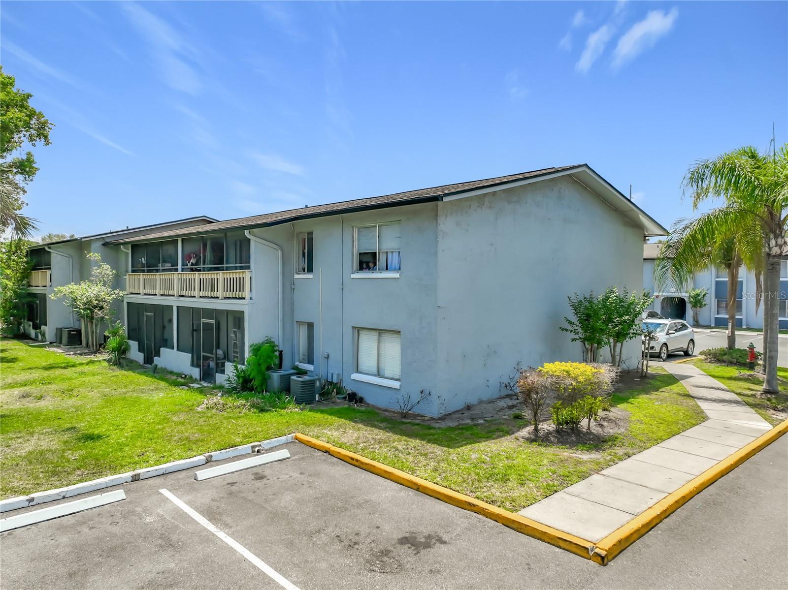 MILLENNIUM PALMS - Residential