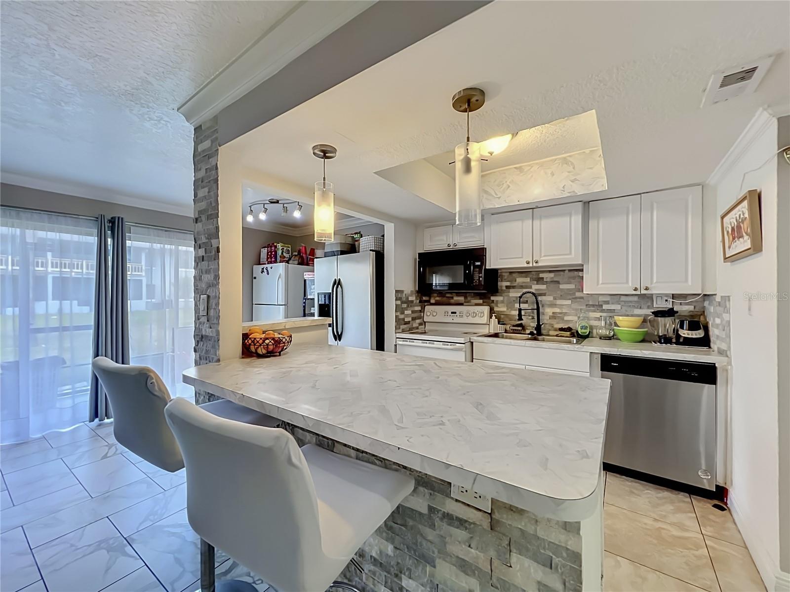 MILLENNIUM PALMS - Residential