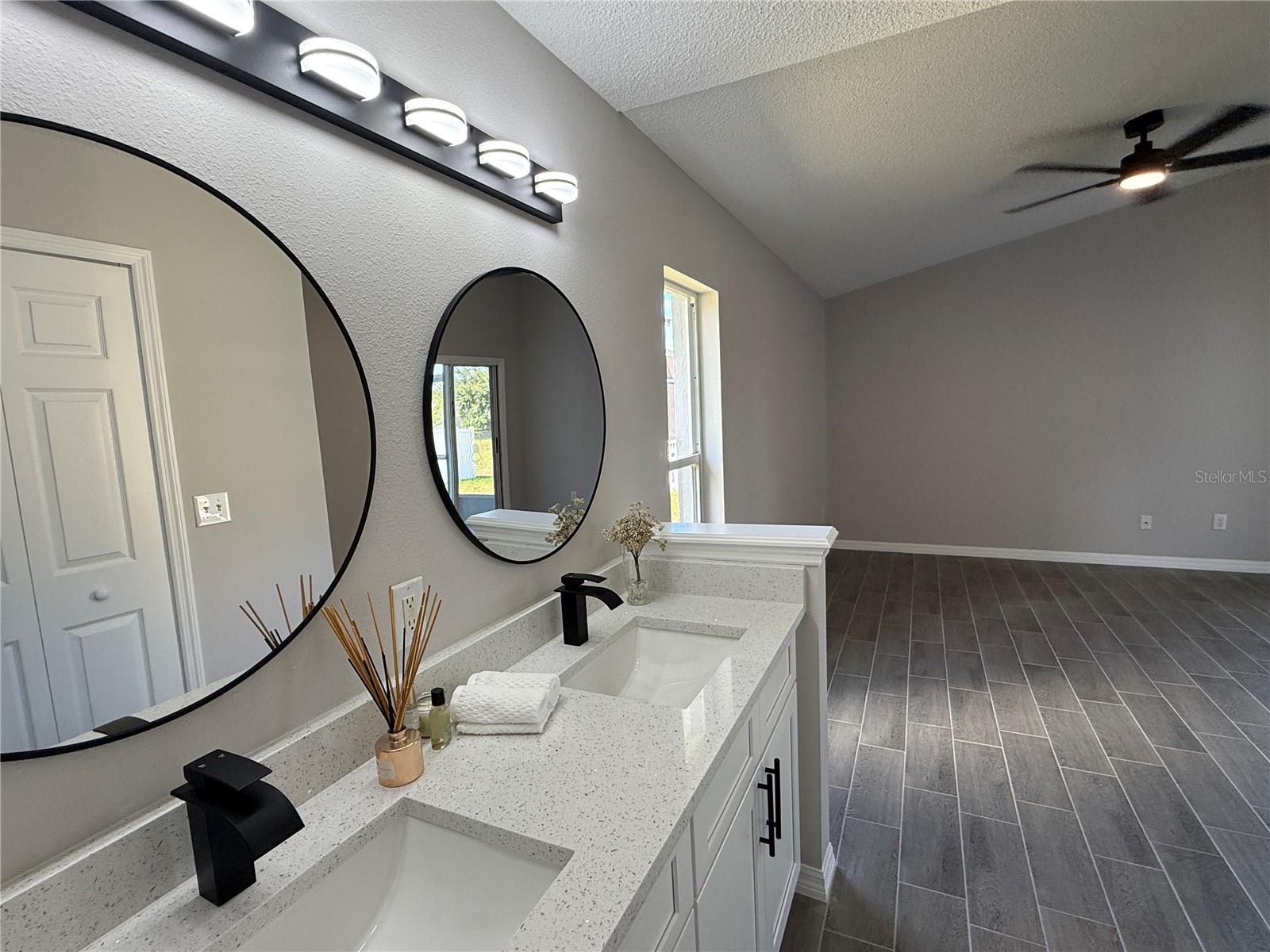 EAGLERIDGE PH 02 - Residential