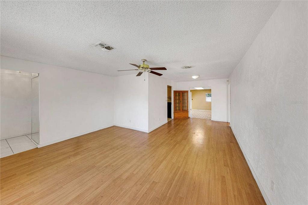 Photo of 1137 54th Avenue S, St Petersburg, FL 33705 (MLS # TB8357569)