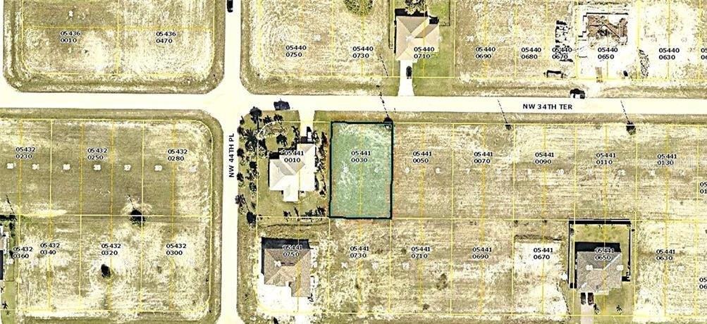 CAPE CORAL - Land