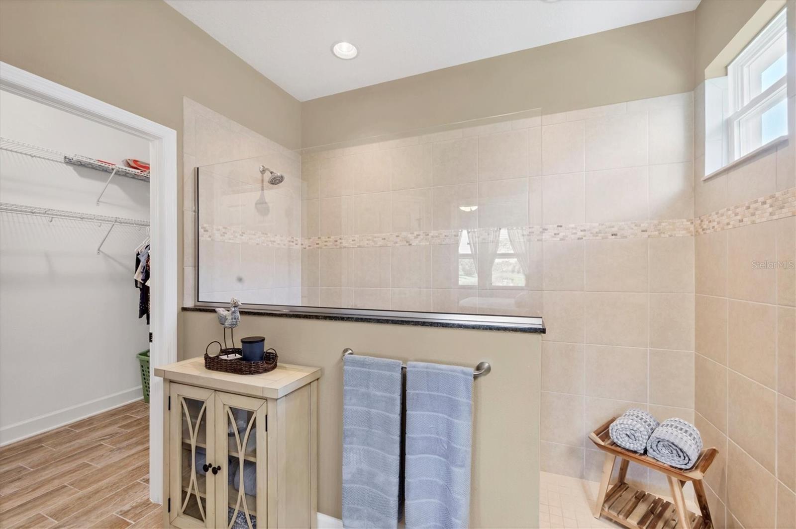 KEYWAY PLACE - Residential