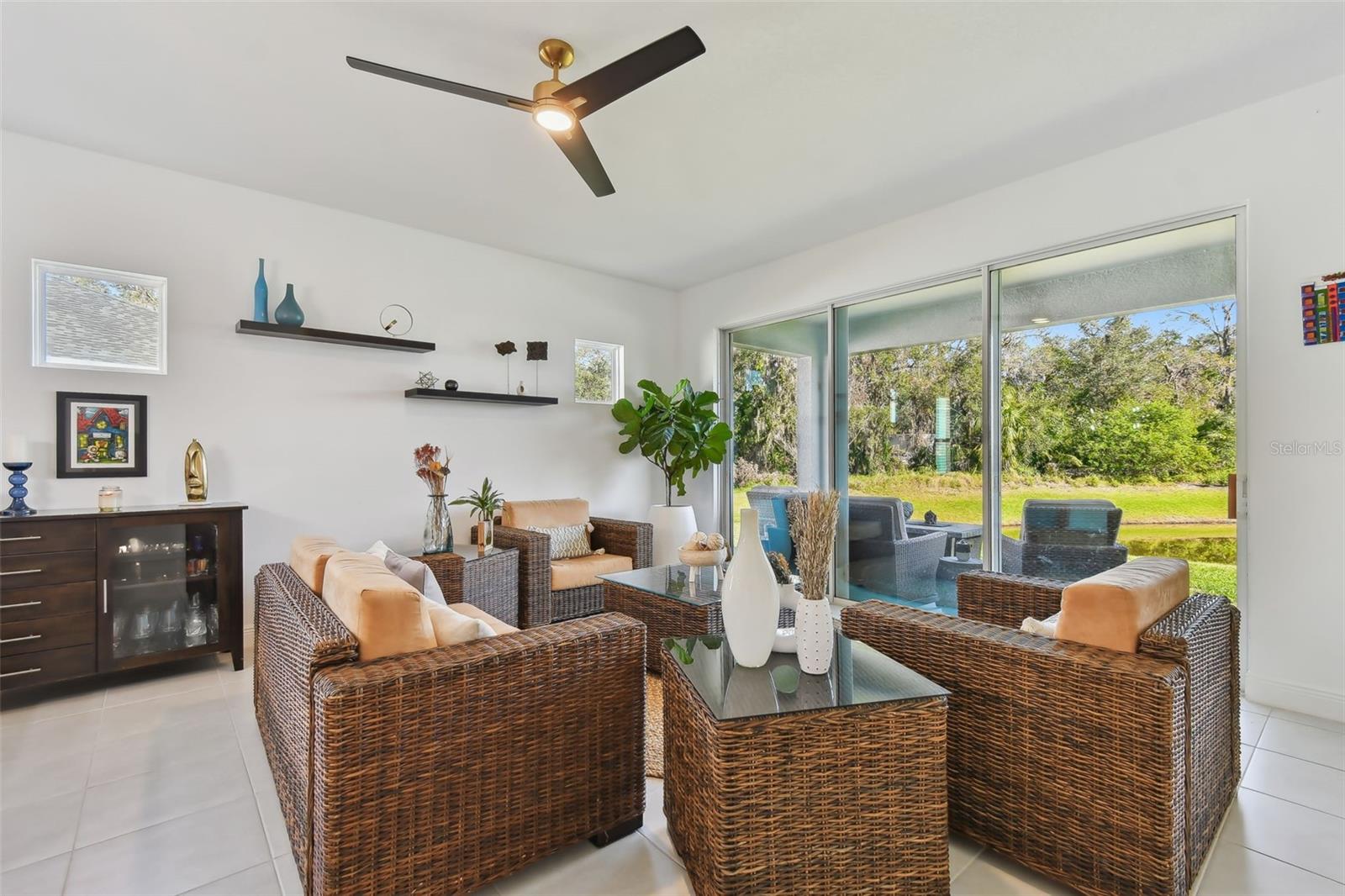 NORTH RIVER RMORGANS GLEN PH - Residential Lease