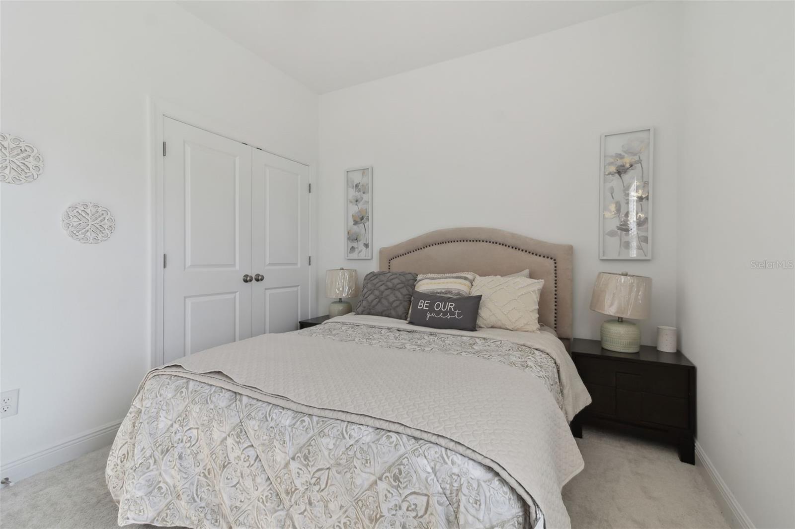 NORTH RIVER RMORGANS GLEN PH - Residential Lease