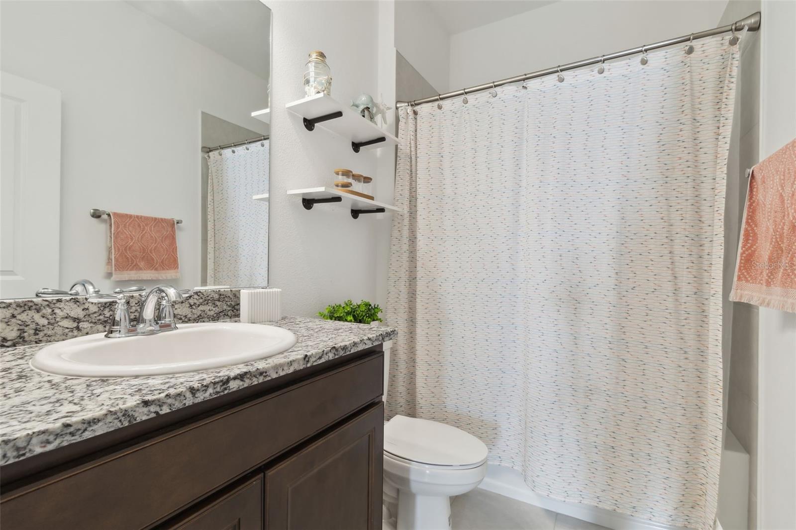 NORTH RIVER RMORGANS GLEN PH - Residential Lease