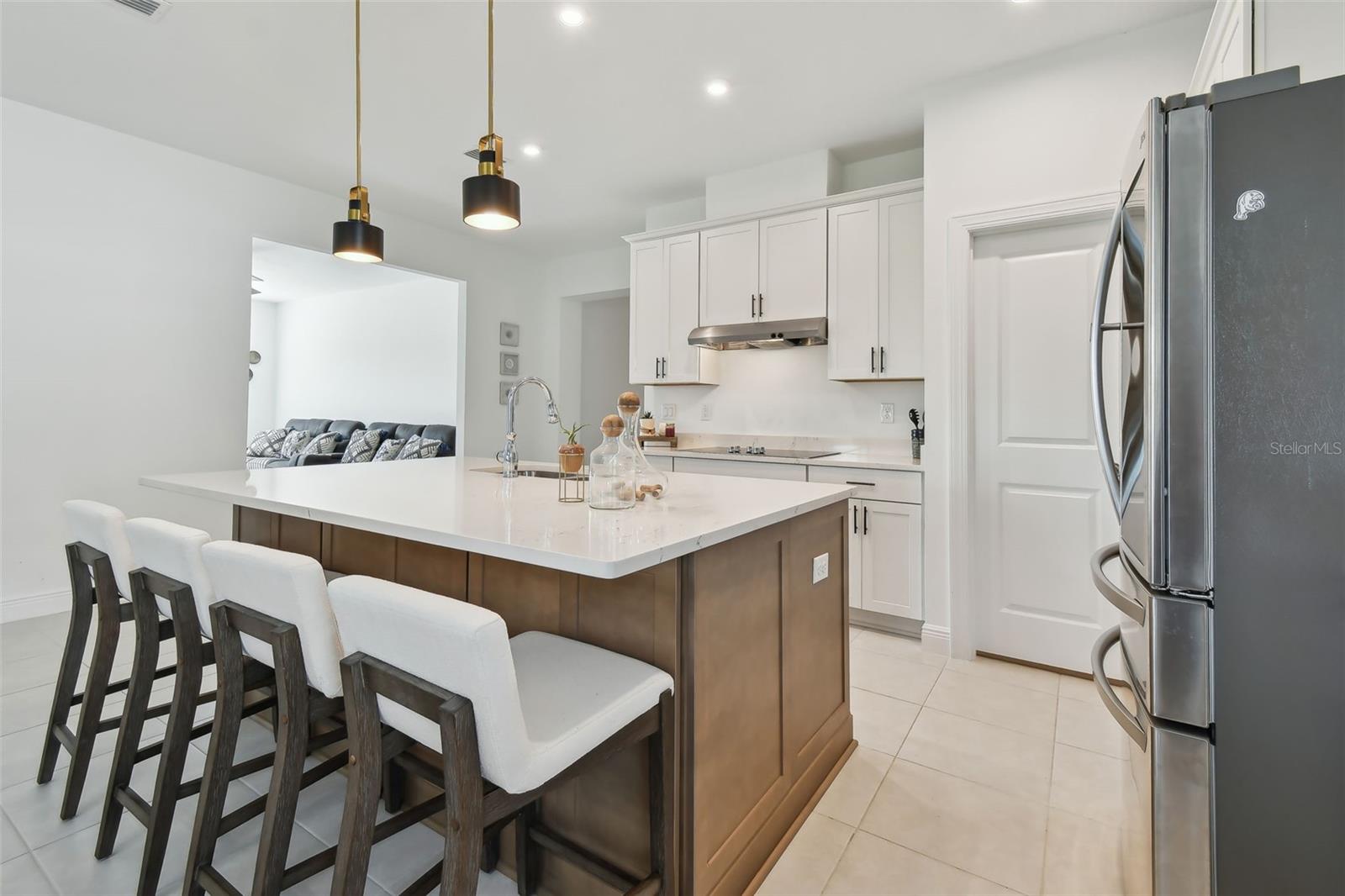 NORTH RIVER RMORGANS GLEN PH - Residential Lease