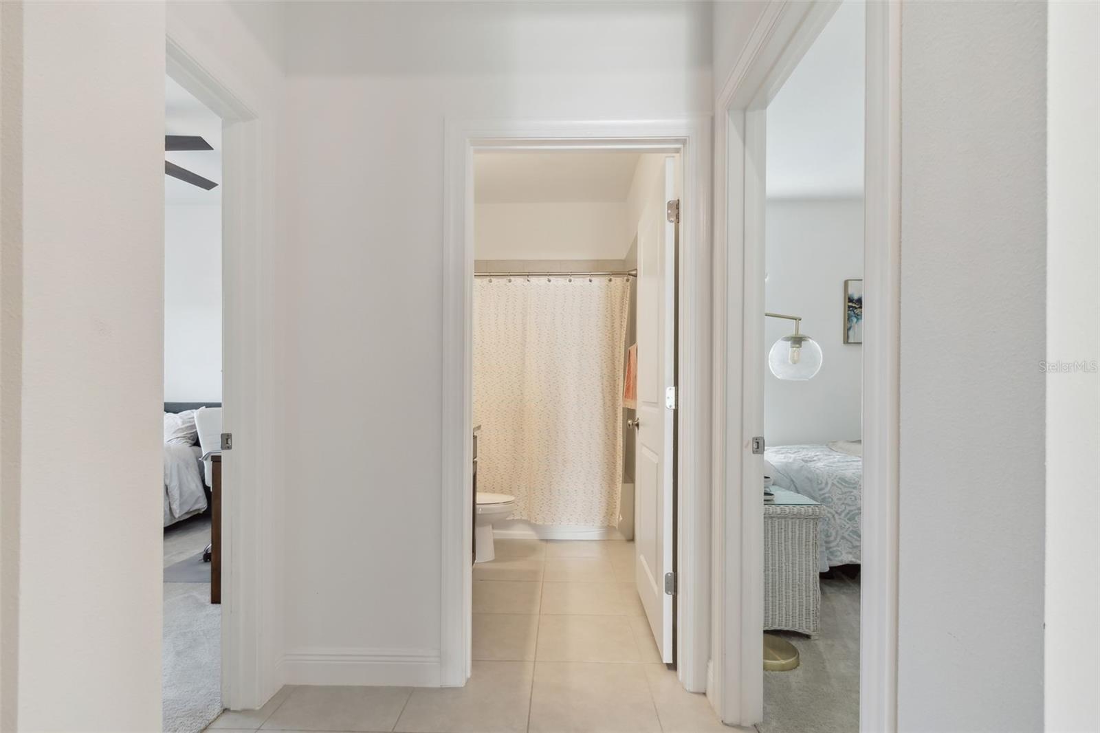 NORTH RIVER RMORGANS GLEN PH - Residential Lease