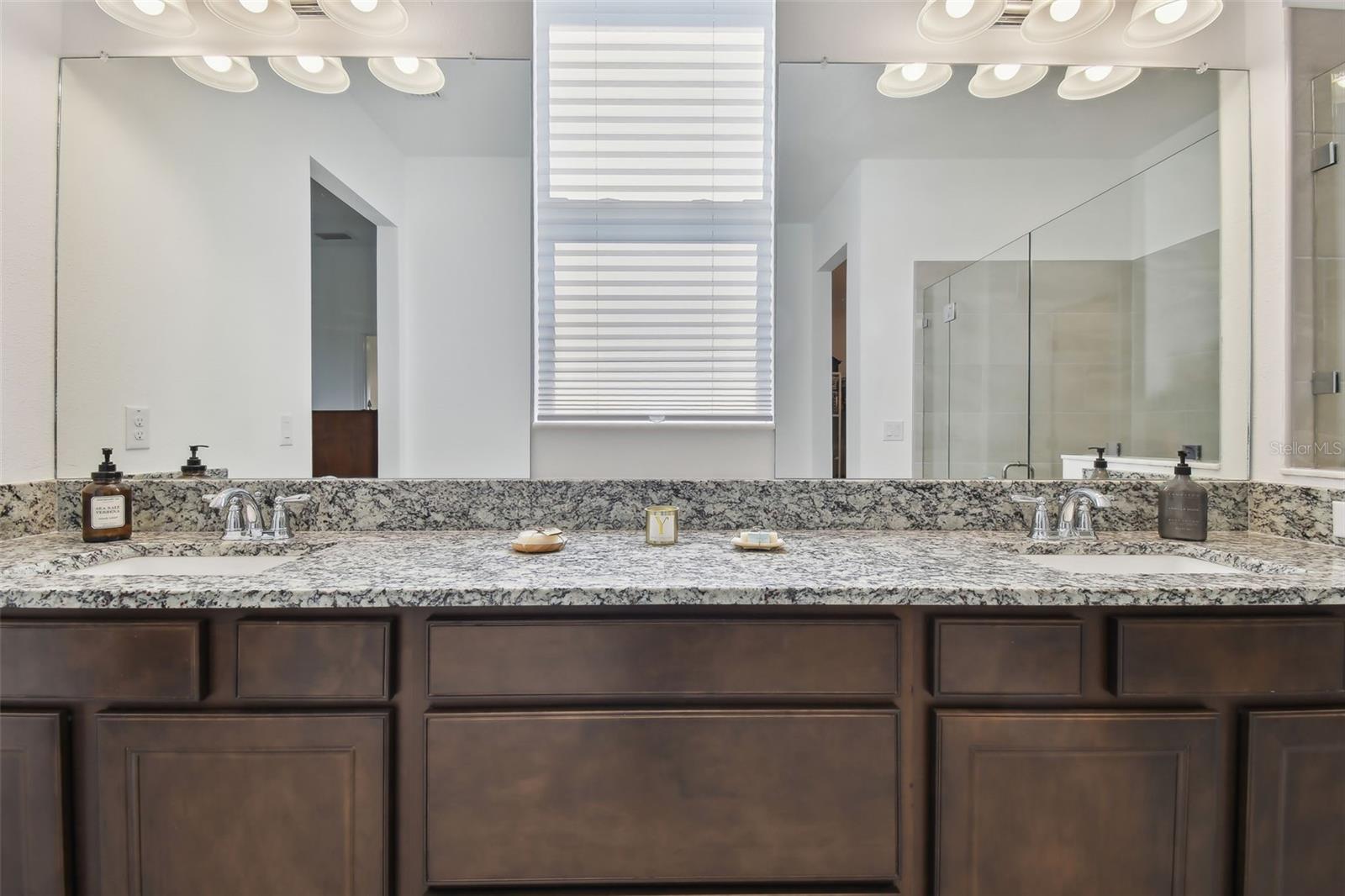 NORTH RIVER RMORGANS GLEN PH - Residential Lease