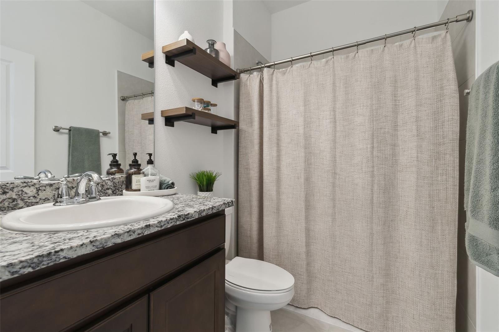 NORTH RIVER RMORGANS GLEN PH - Residential Lease