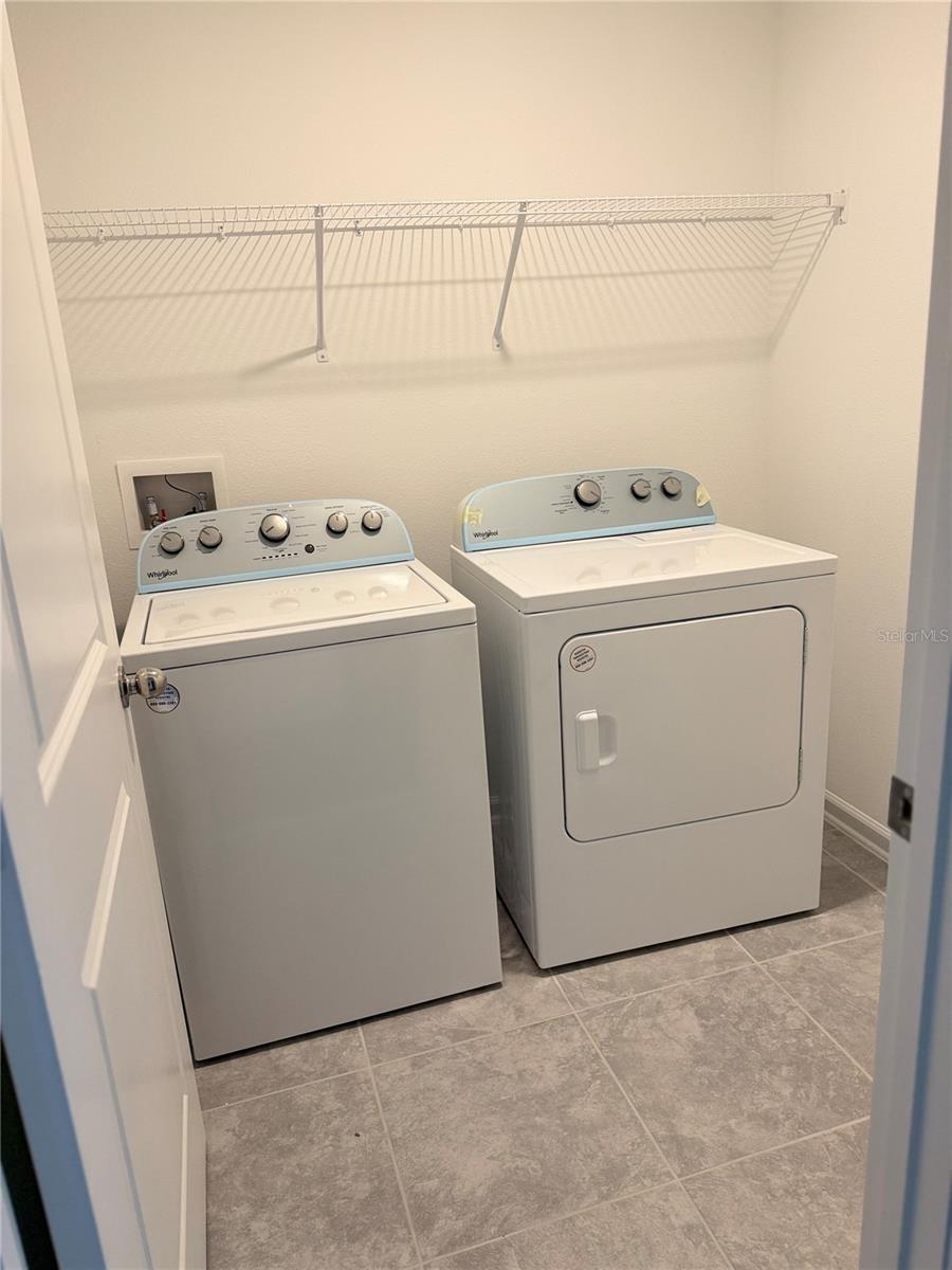 RANCHES/LK MCLEOD II - Residential Lease