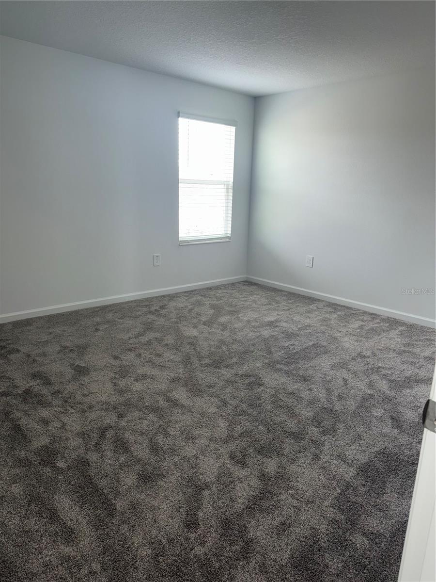 RANCHES/LK MCLEOD II - Residential Lease