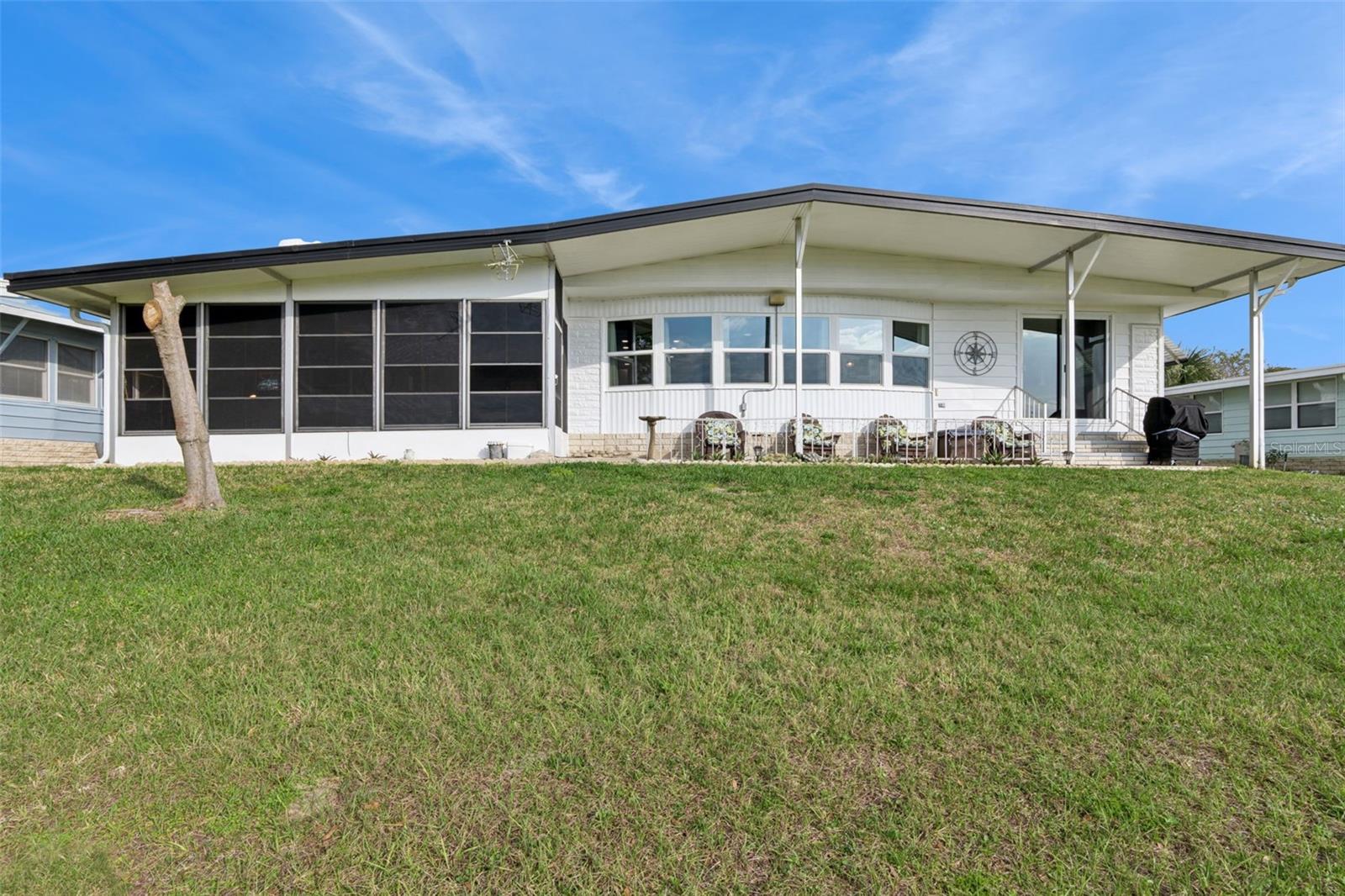 BANBURY VILLAGE CONDO - Residential