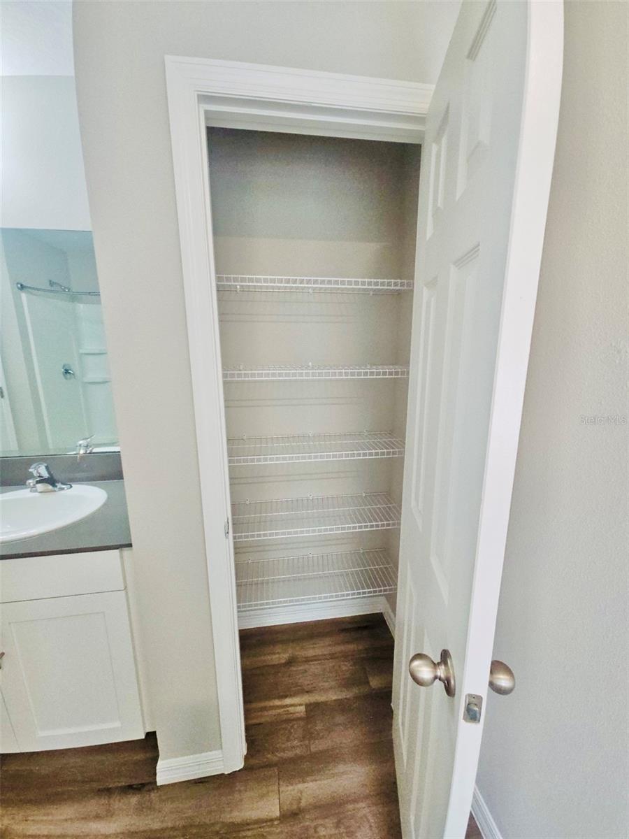 PASADENA POINT PH 1 - Residential Lease