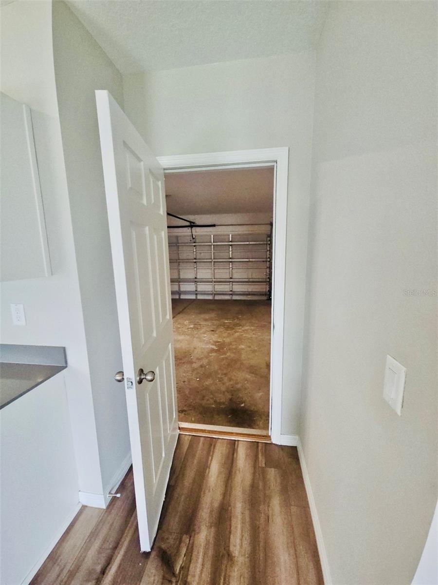 PASADENA POINT PH 1 - Residential Lease