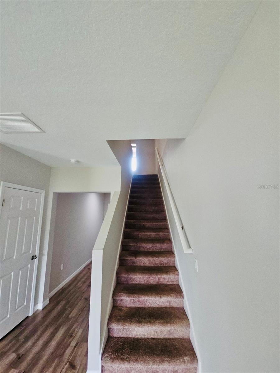 PASADENA POINT PH 1 - Residential Lease
