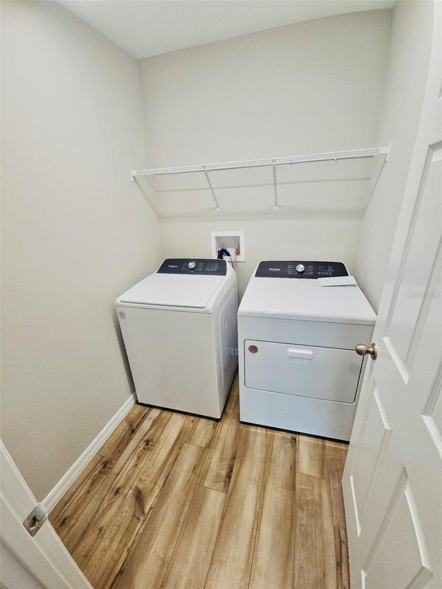 PASADENA POINT PH 1 - Residential Lease