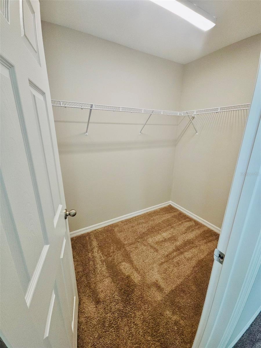 PASADENA POINT PH 1 - Residential Lease