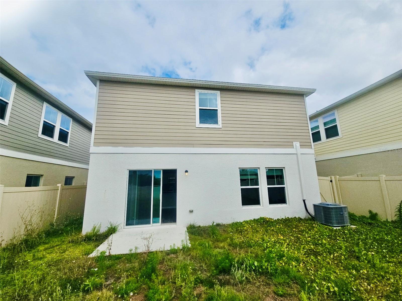 PASADENA POINT PH 1 - Residential Lease
