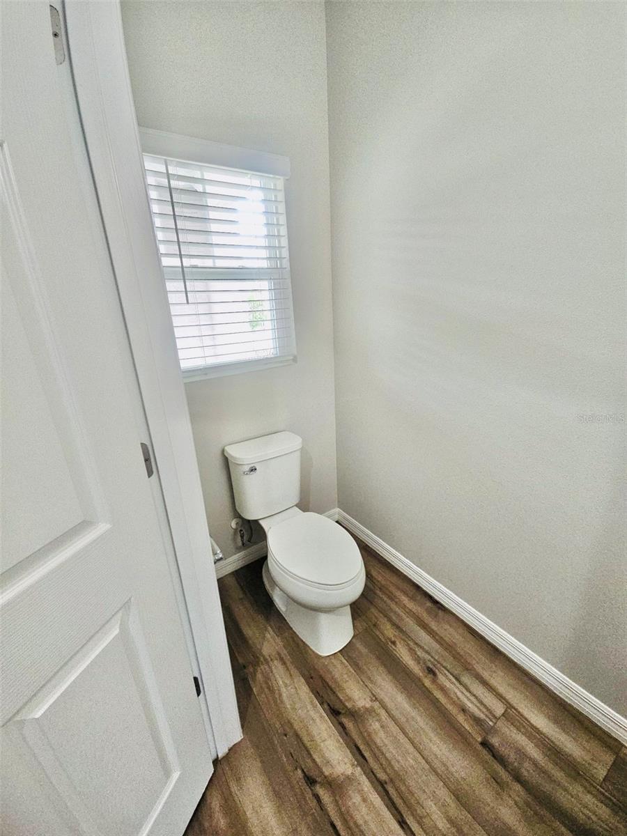 PASADENA POINT PH 1 - Residential Lease