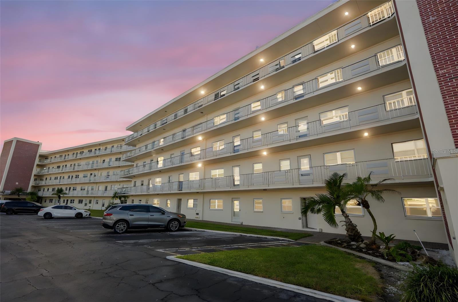 5575 GULF BOULEVARD 223