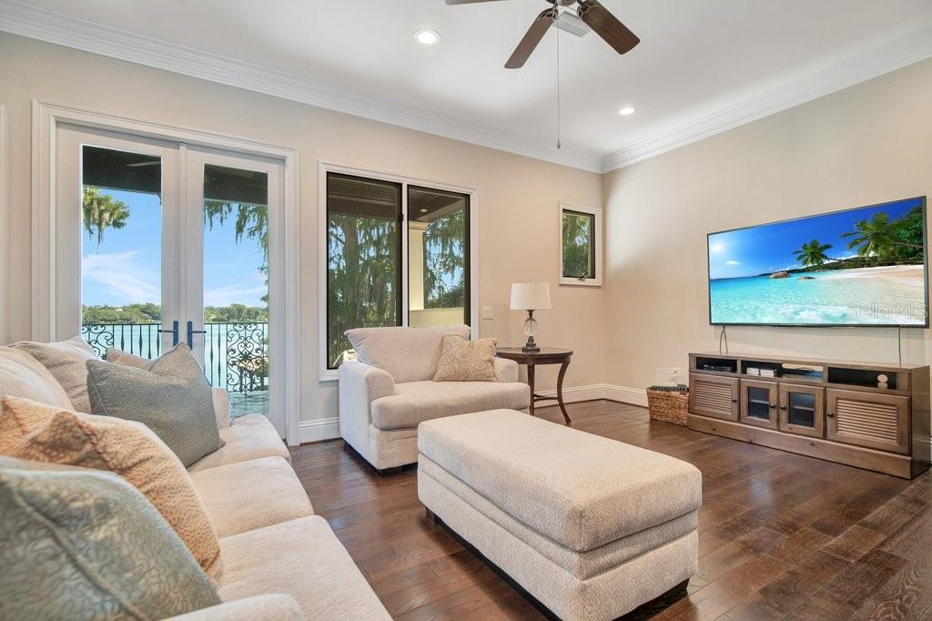 ROSE ISLE SEC 03 - Residential