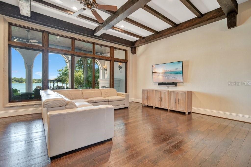 ROSE ISLE SEC 03 - Residential