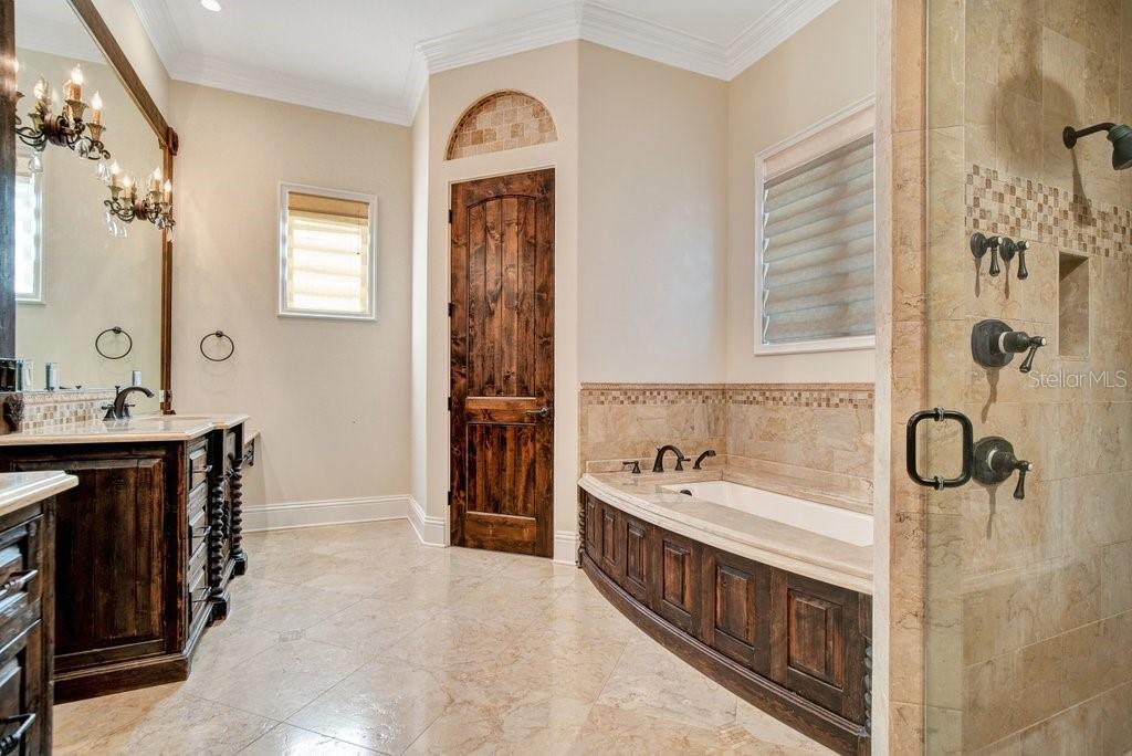 ROSE ISLE SEC 03 - Residential