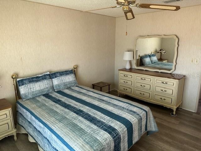 RIDGEWOOD OAKS PH II & III - Residential