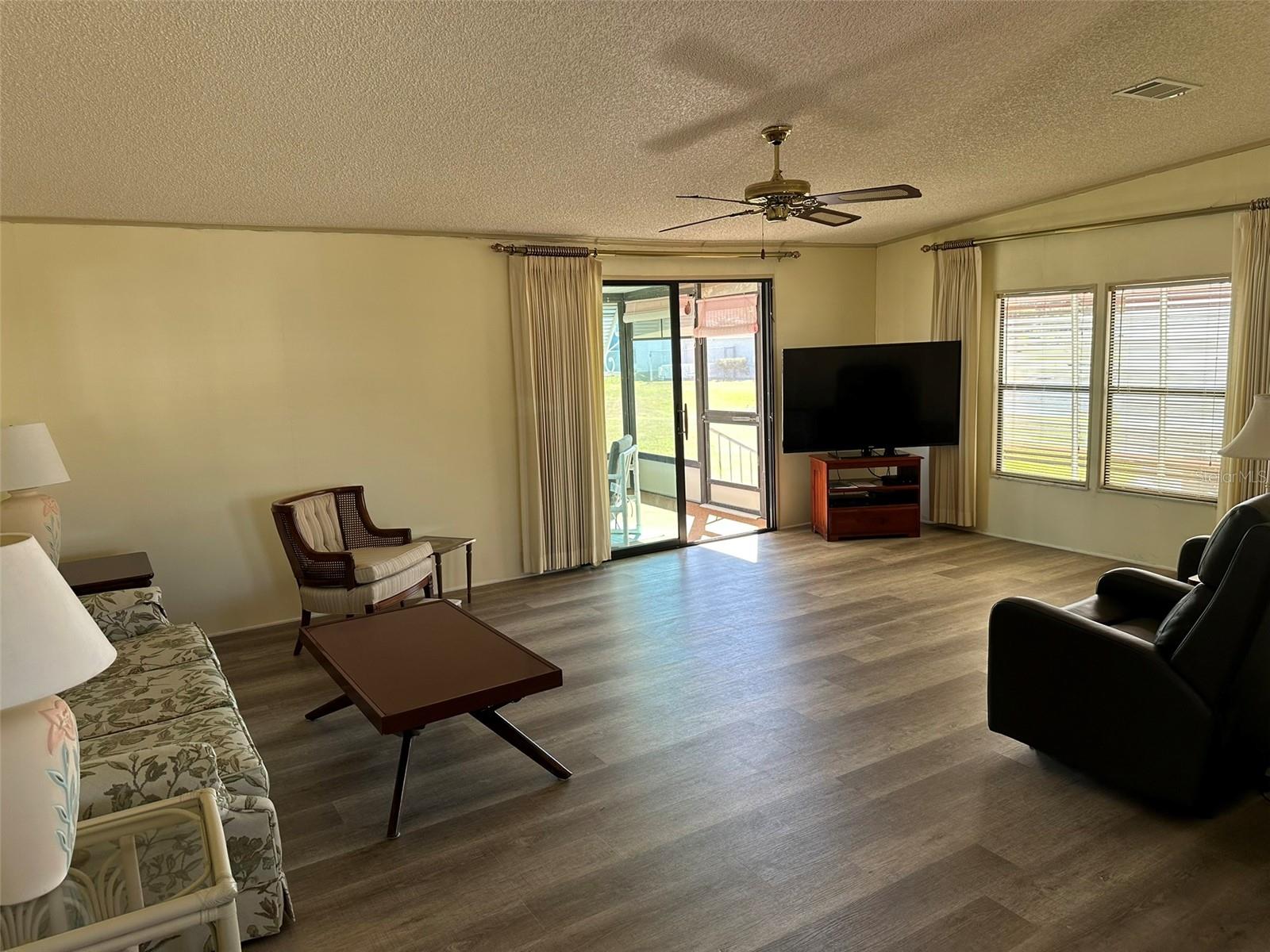 RIDGEWOOD OAKS PH II & III - Residential