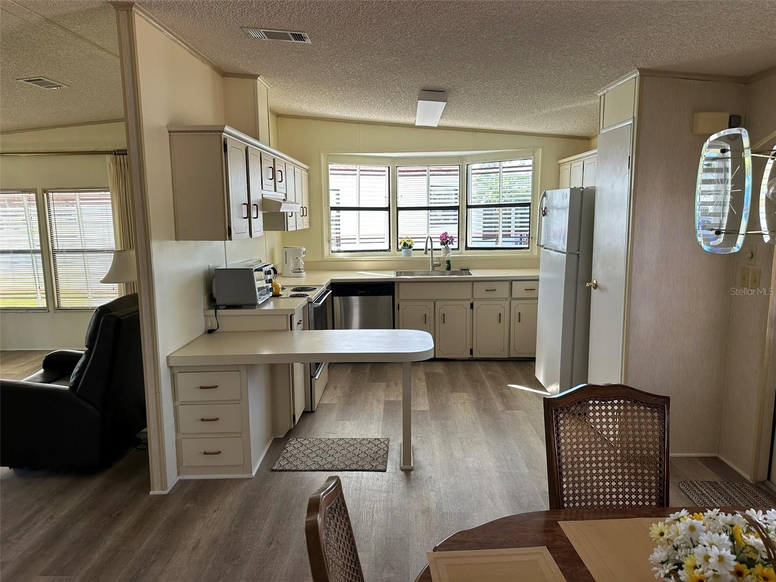 RIDGEWOOD OAKS PH II & III - Residential