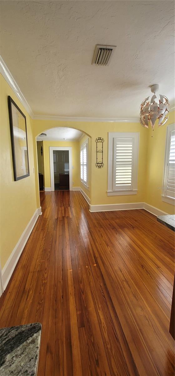 HALLS CENTRAL AVE 2 - Residential Lease