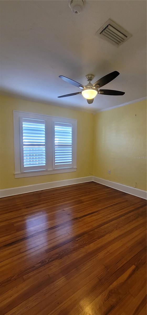 HALLS CENTRAL AVE 2 - Residential Lease