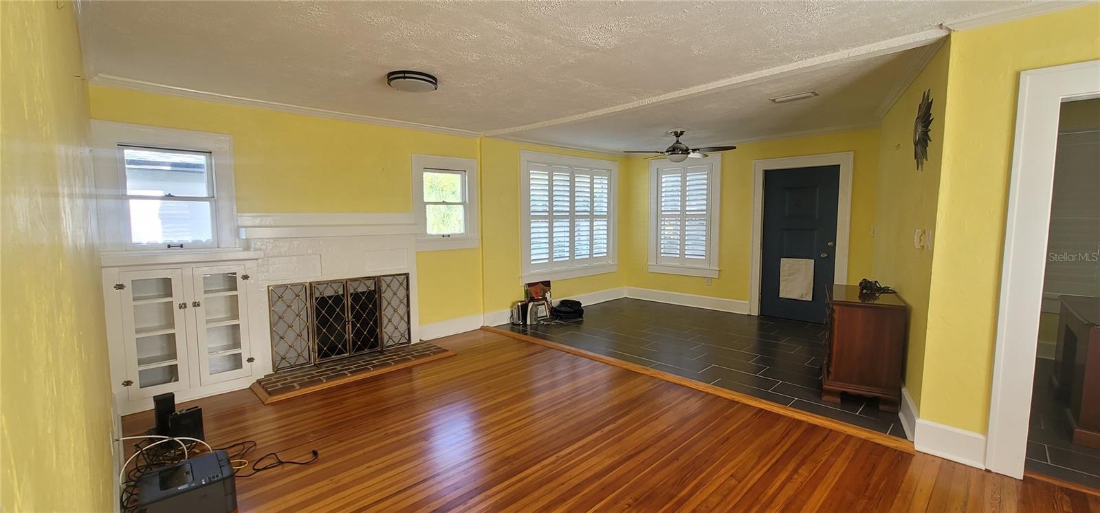 HALLS CENTRAL AVE 2 - Residential Lease