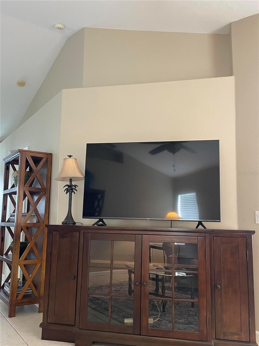 GATES LAKE REGION - Residential