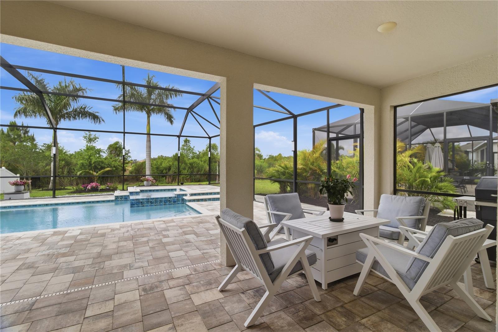 3827 MOSSY LIMB COURT