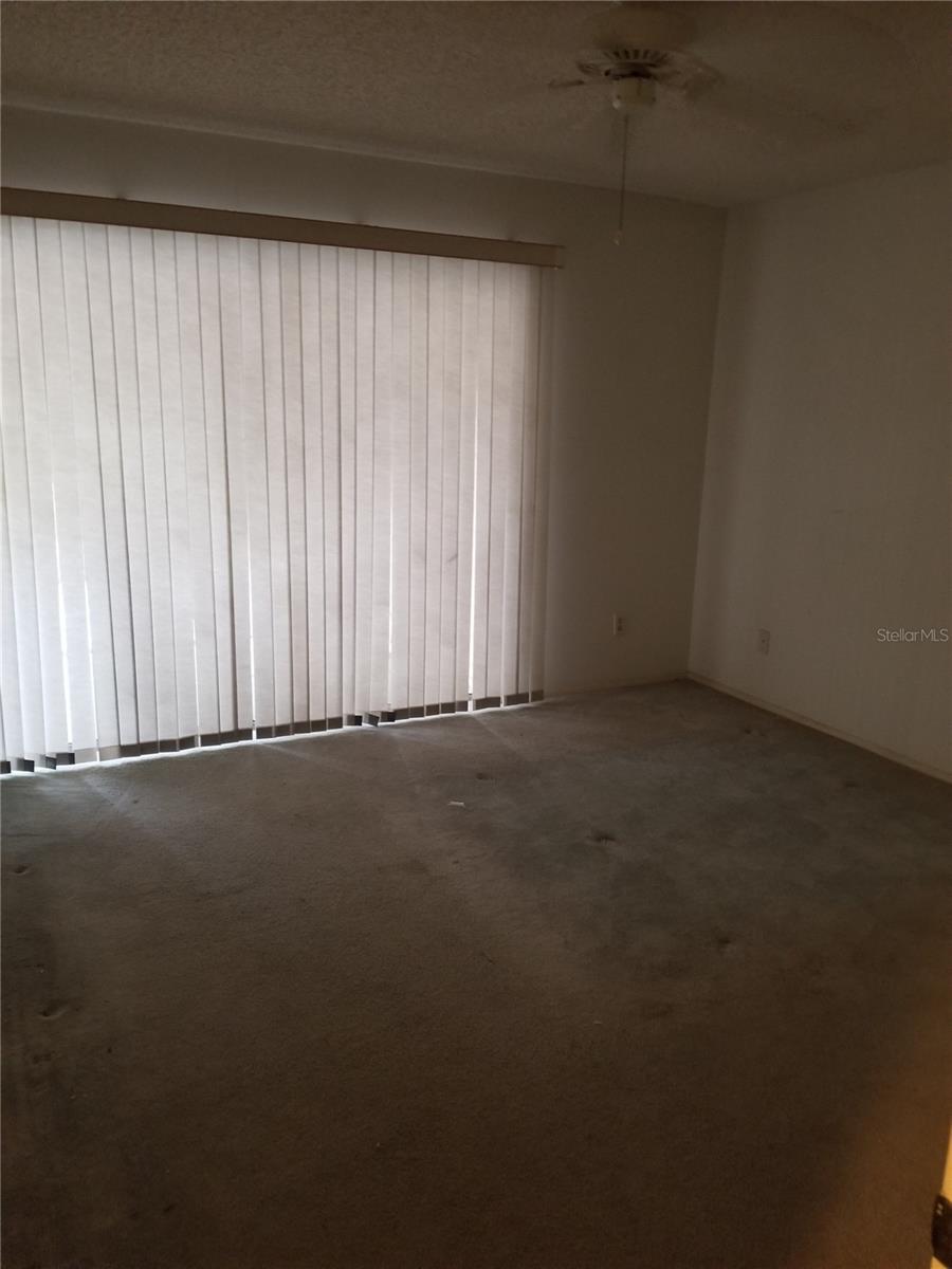 THE OAKS UNIT II A CONDO - Residential