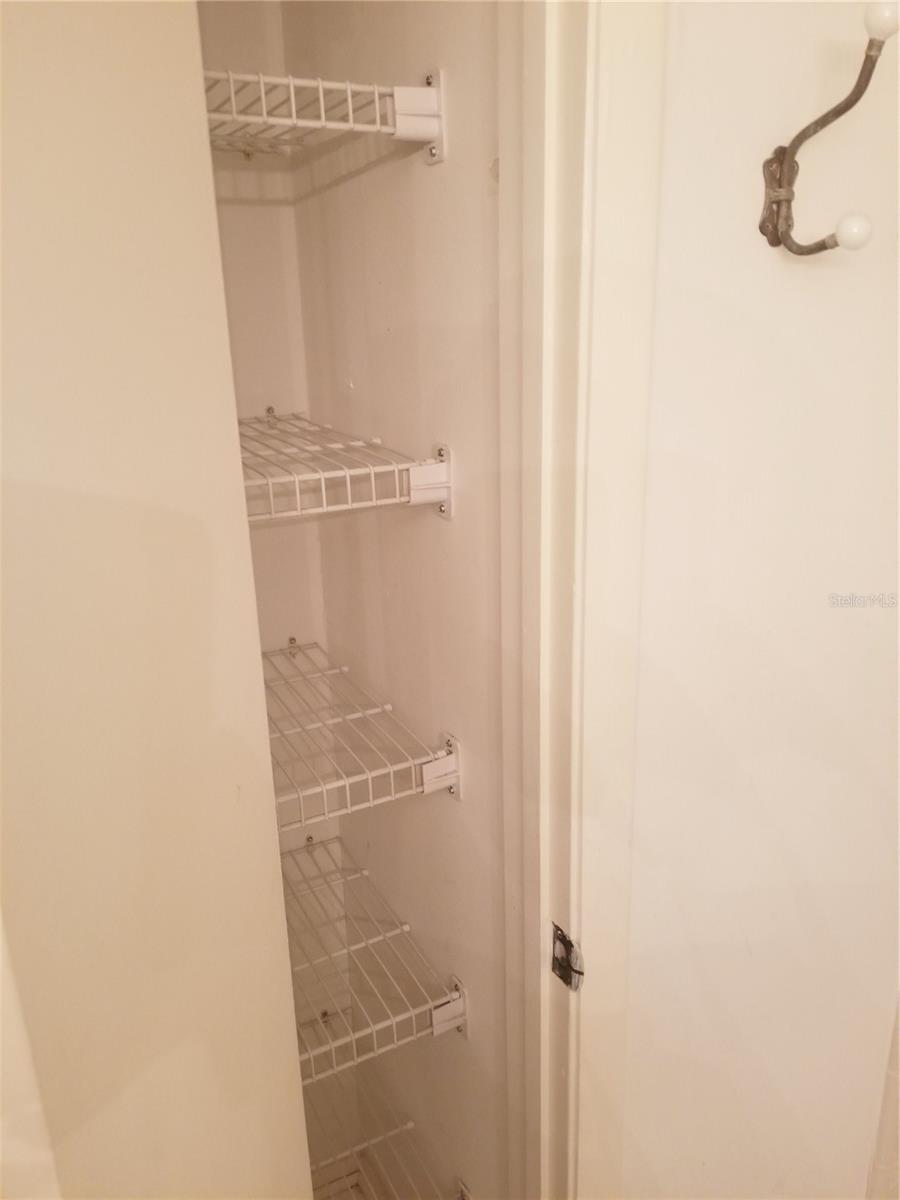 THE OAKS UNIT II A CONDO - Residential