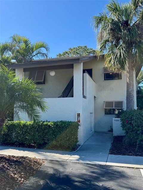 5228 WILLOW LINKS 76 SARASOTA FL 34235