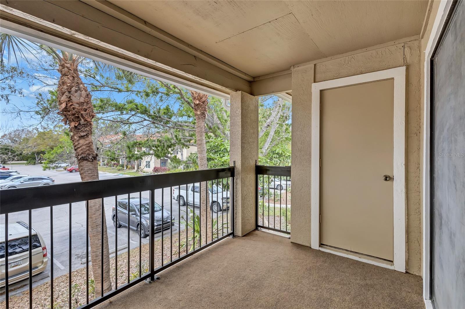 VINTAGE GRAND - Residential