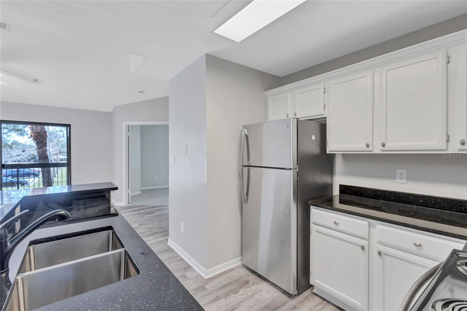 VINTAGE GRAND - Residential