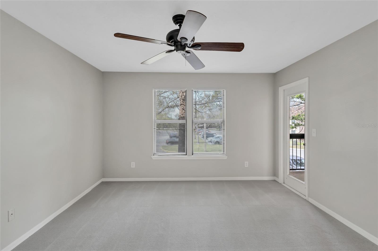 VINTAGE GRAND - Residential