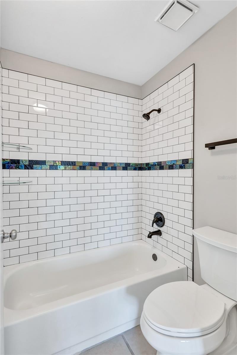 VINTAGE GRAND - Residential