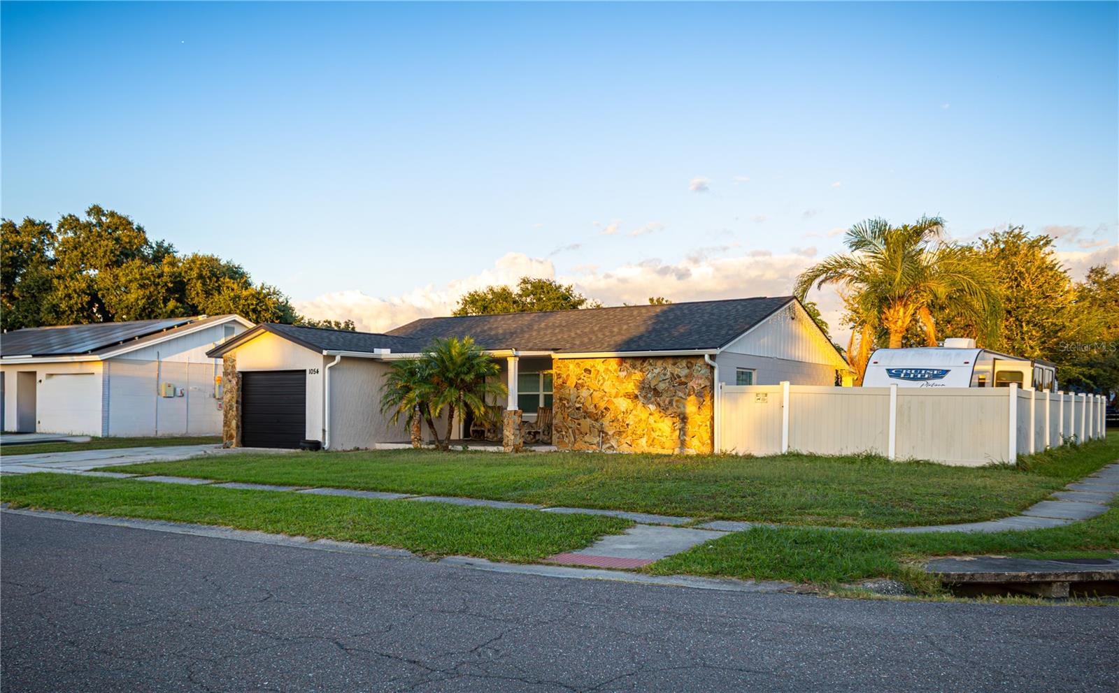 1054 OLD FIELD DRIVE