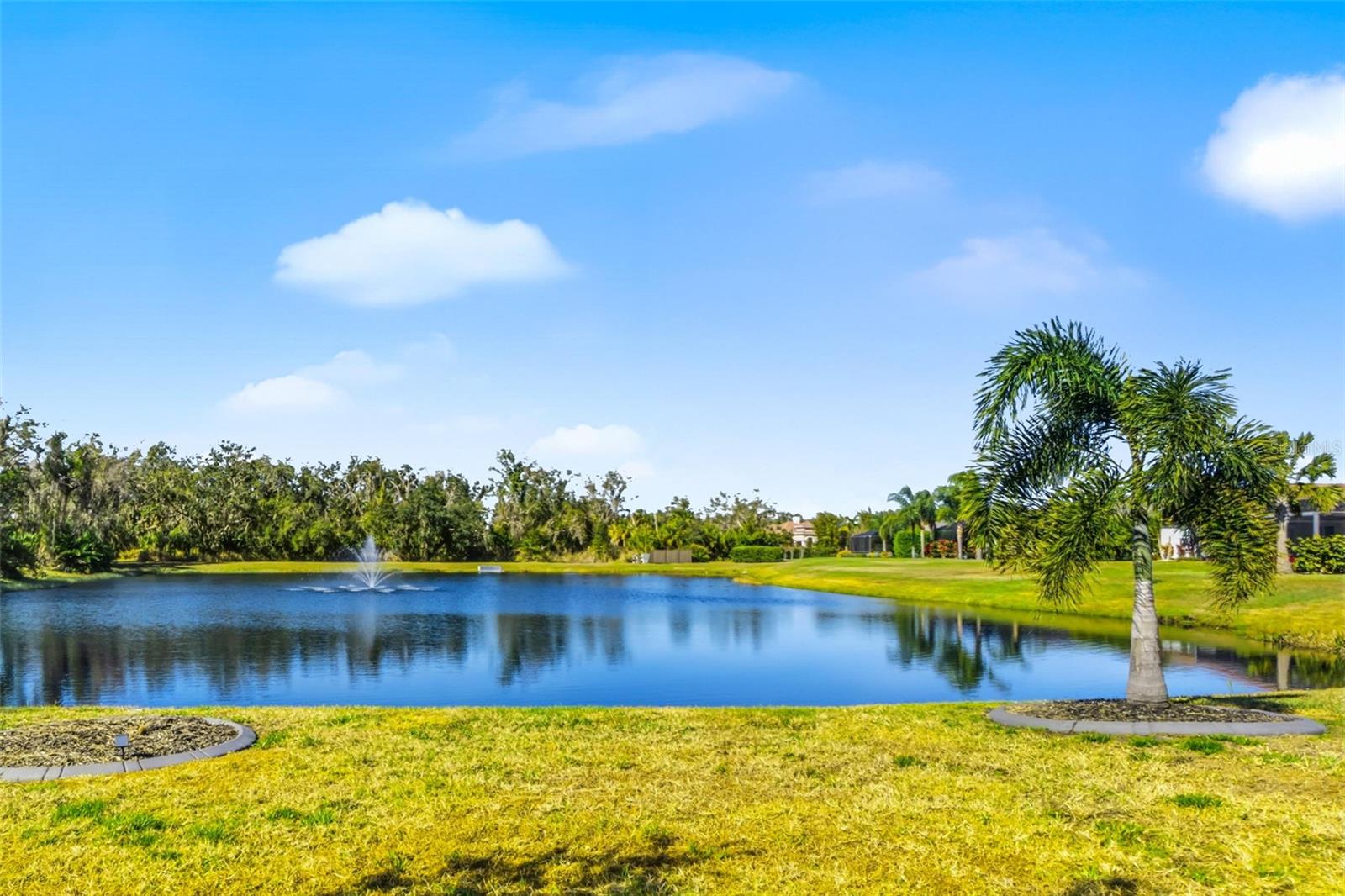 WINDING RIVER - Residential