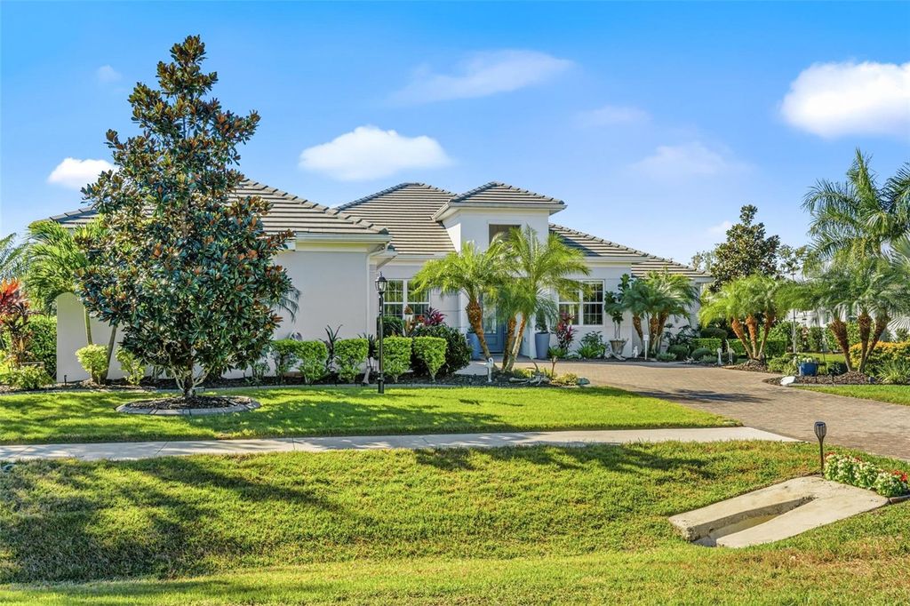 Photo of 14204 11th Terrace NE, Bradenton, FL 34212 (MLS # A4677988)