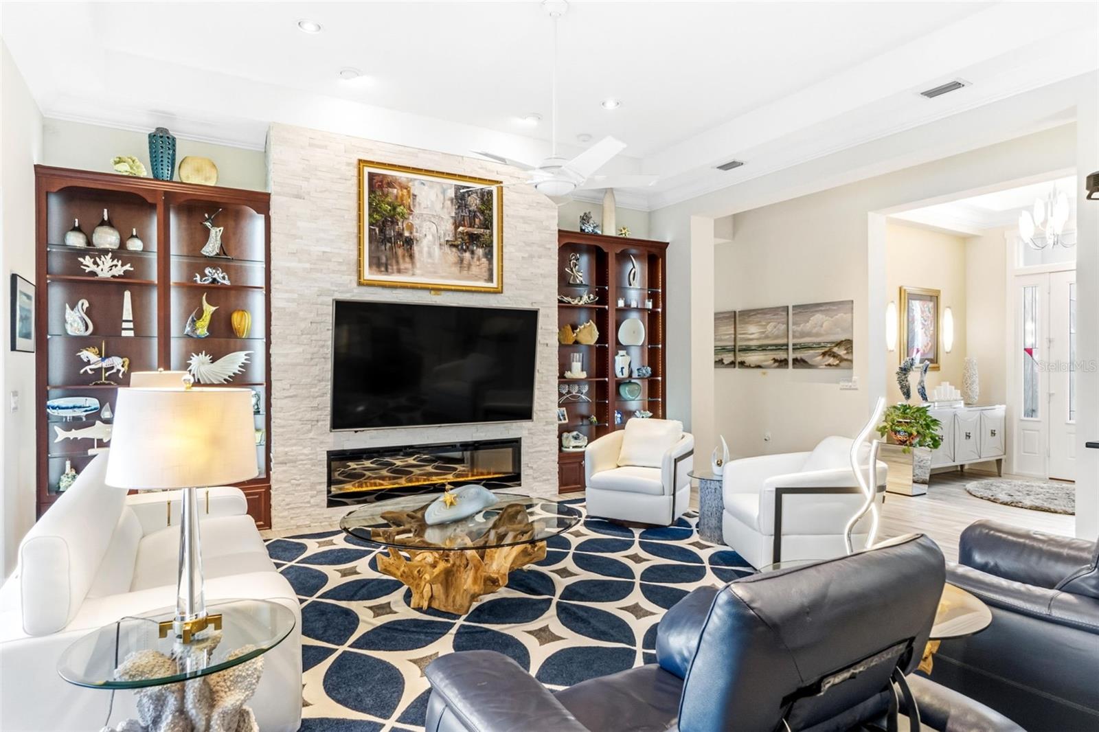 WINDING RIVER - Residential