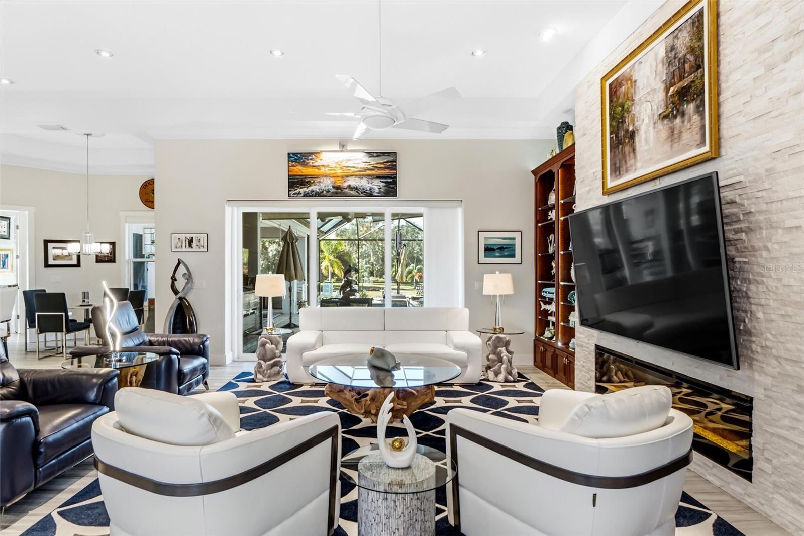 WINDING RIVER - Residential