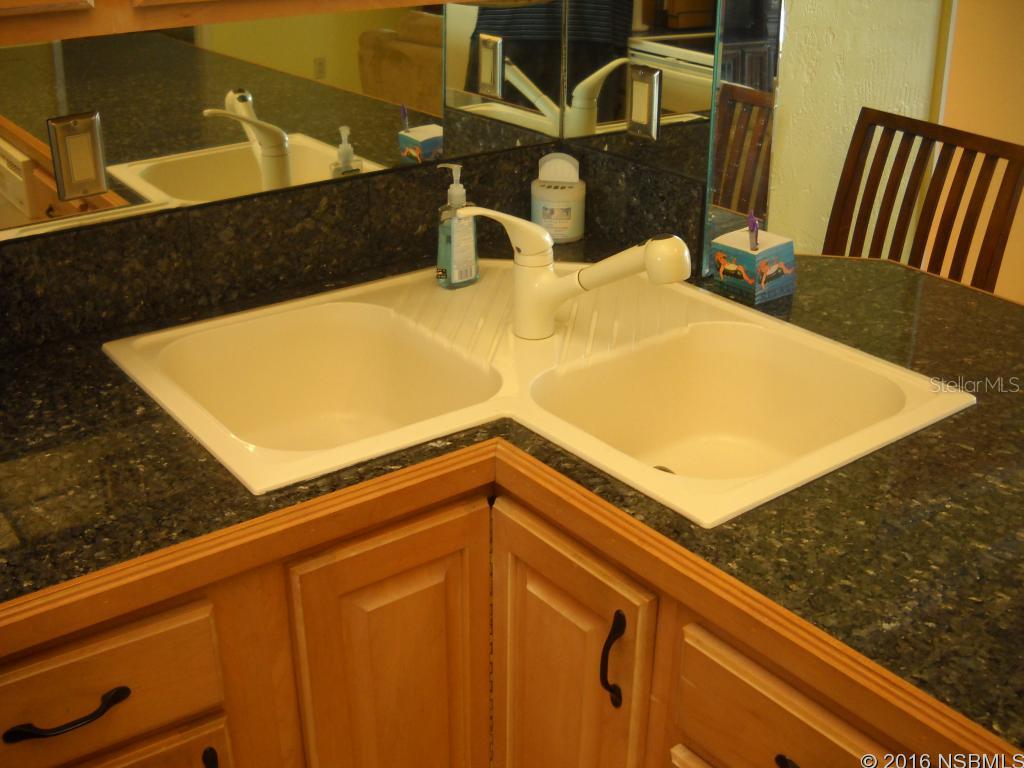 Ocean 01 Condo - Residential